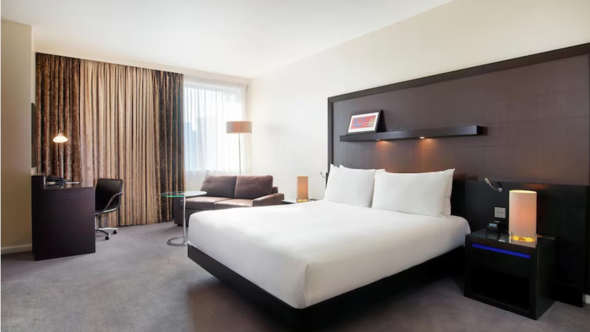 Hilton London Canary Wharf  - Venue for the 2nd T-Cell Engager Therapeutics Summit Europe (4)